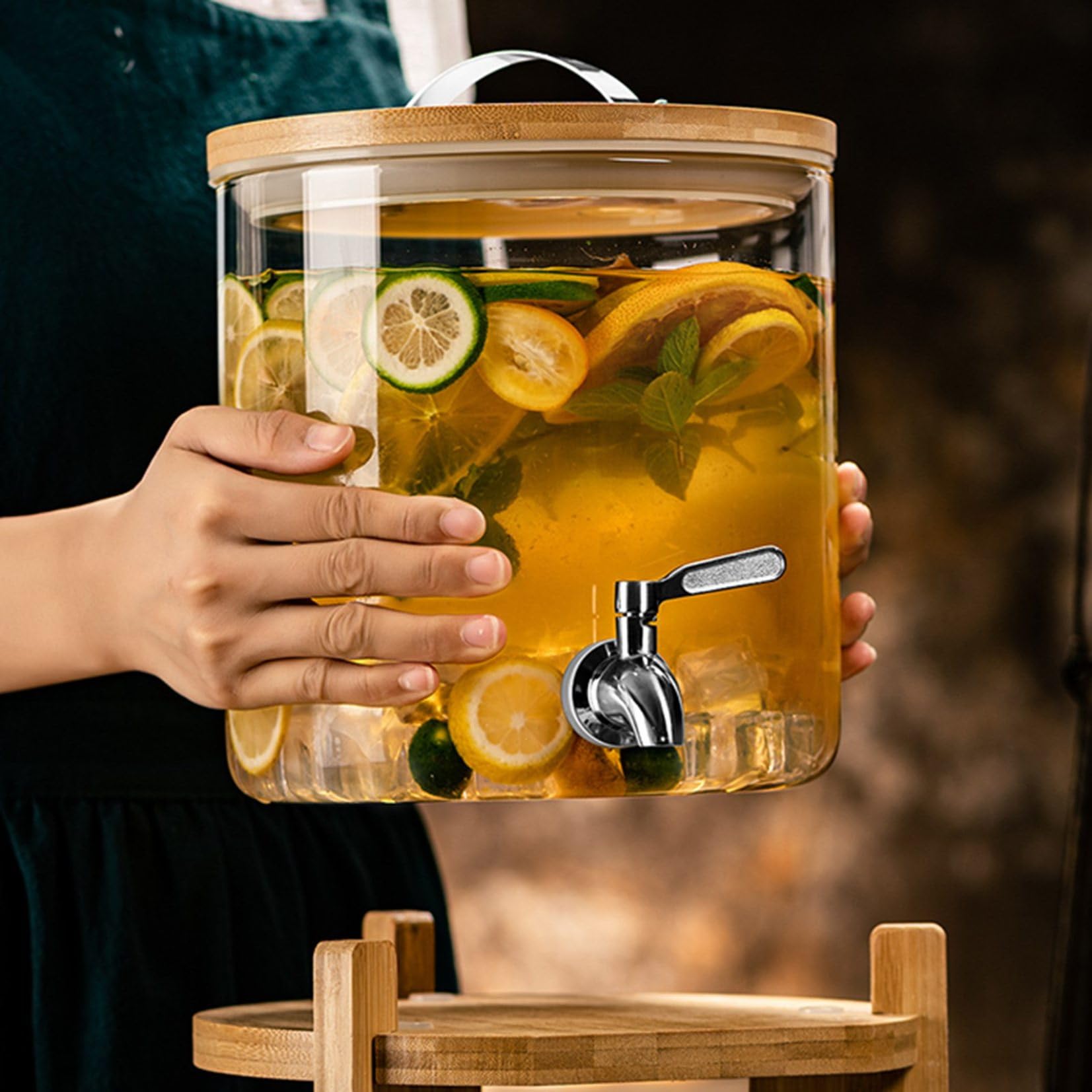 Amazon｜冷水筒 ドリンクサーバー 蛇口付き ガラス貯蔵タンク 果実酒 