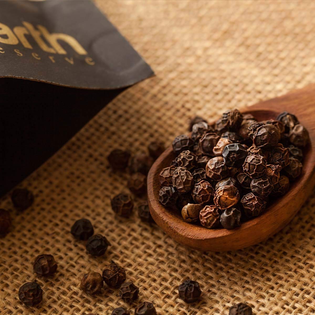 Organic Black Pepper Large Size - Whole Export Quality Sourced Fresh From Farms In The Hills Of Karnataka, Black Peppercorn (Kali Mirch) 50 Gm (1.76 Oz)