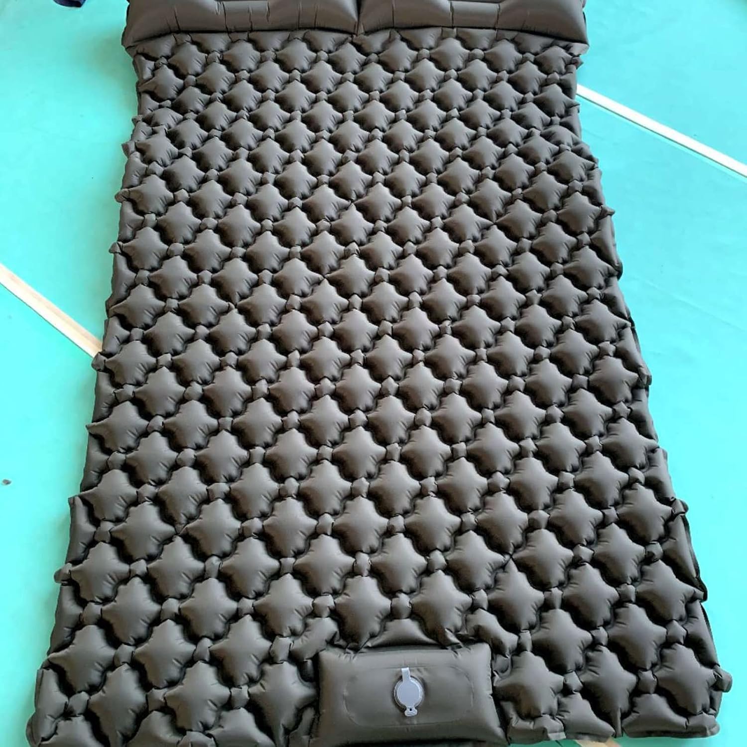 Foam Sleeping Mats Double Camp Bed Sleeping Pad Ultralight Inflatable Mattress Camping Travel Tent Mat Beach Mat Picnic Blanket Self-Inflating Mats(Green)