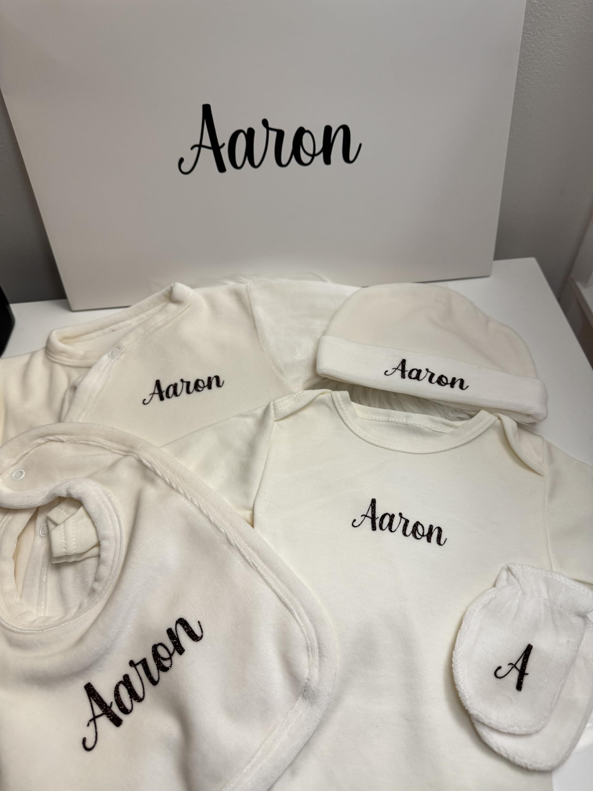 Box tenue de naissance 0 à 3 mois