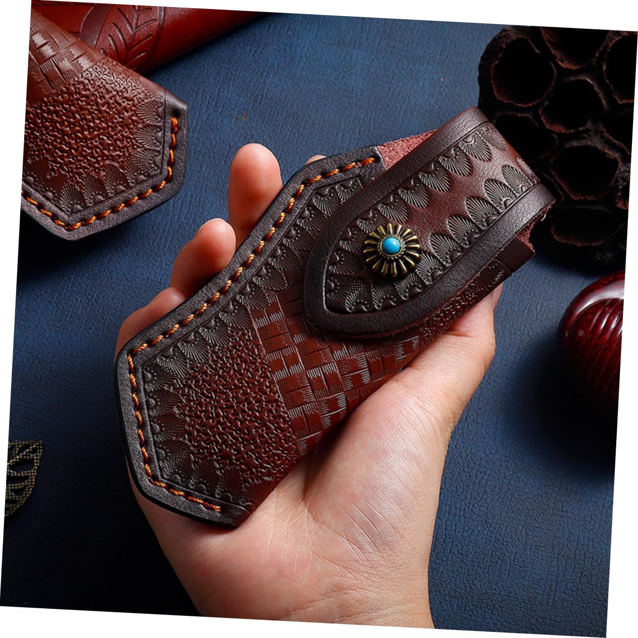 Handcrafted Two-Layer Cowhide Knife Sheath Outdoor Survival Cutter Cover Belt Loop for Convenient Carrying and Storage