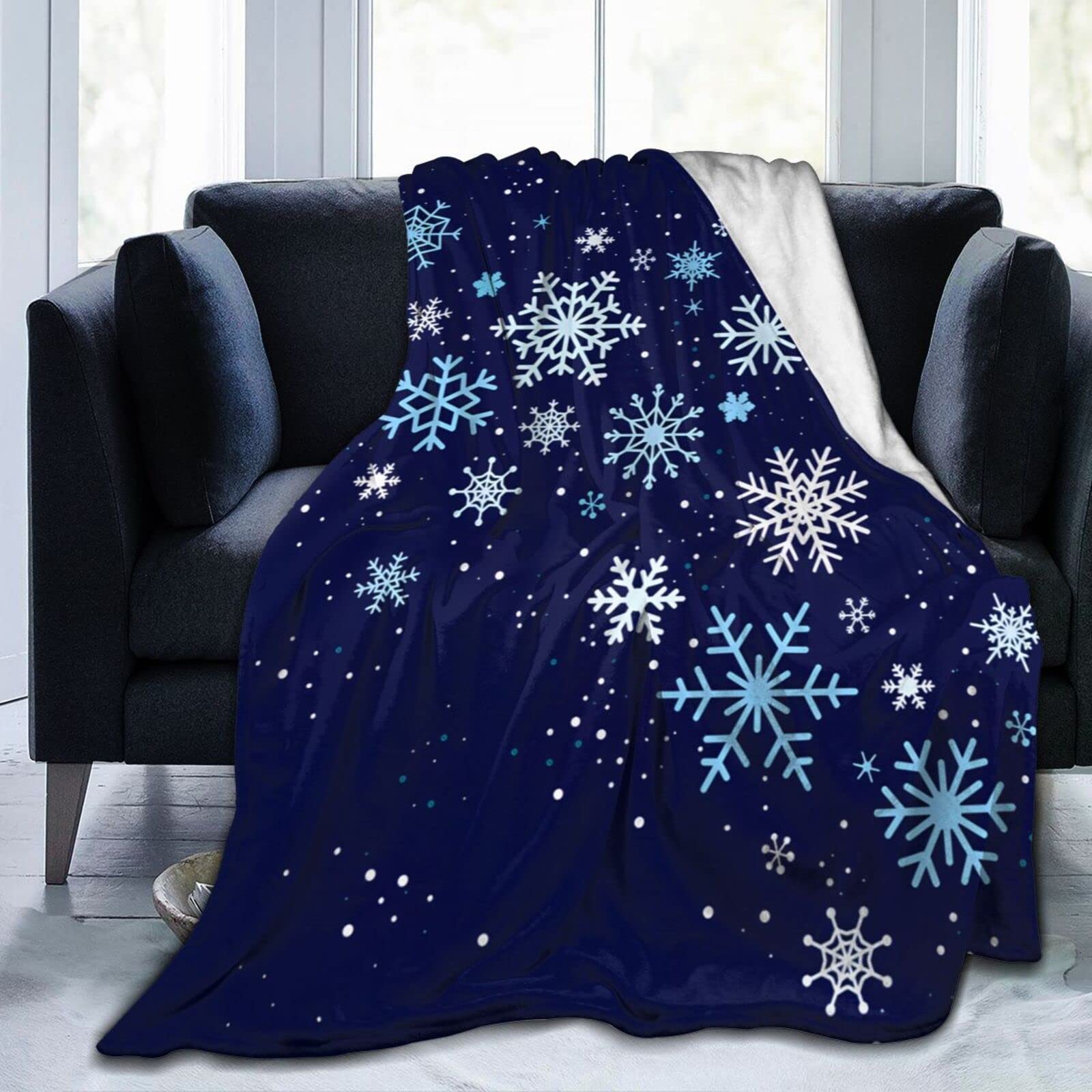 Lsjuee Christmas Snowflakes Throw Blanket Warm Cozy Blankets Lightweight Soft Cozy Flannel Winter Holiday Blanket for Sofa Couch Bed Office Xmas Gift 50"X40"