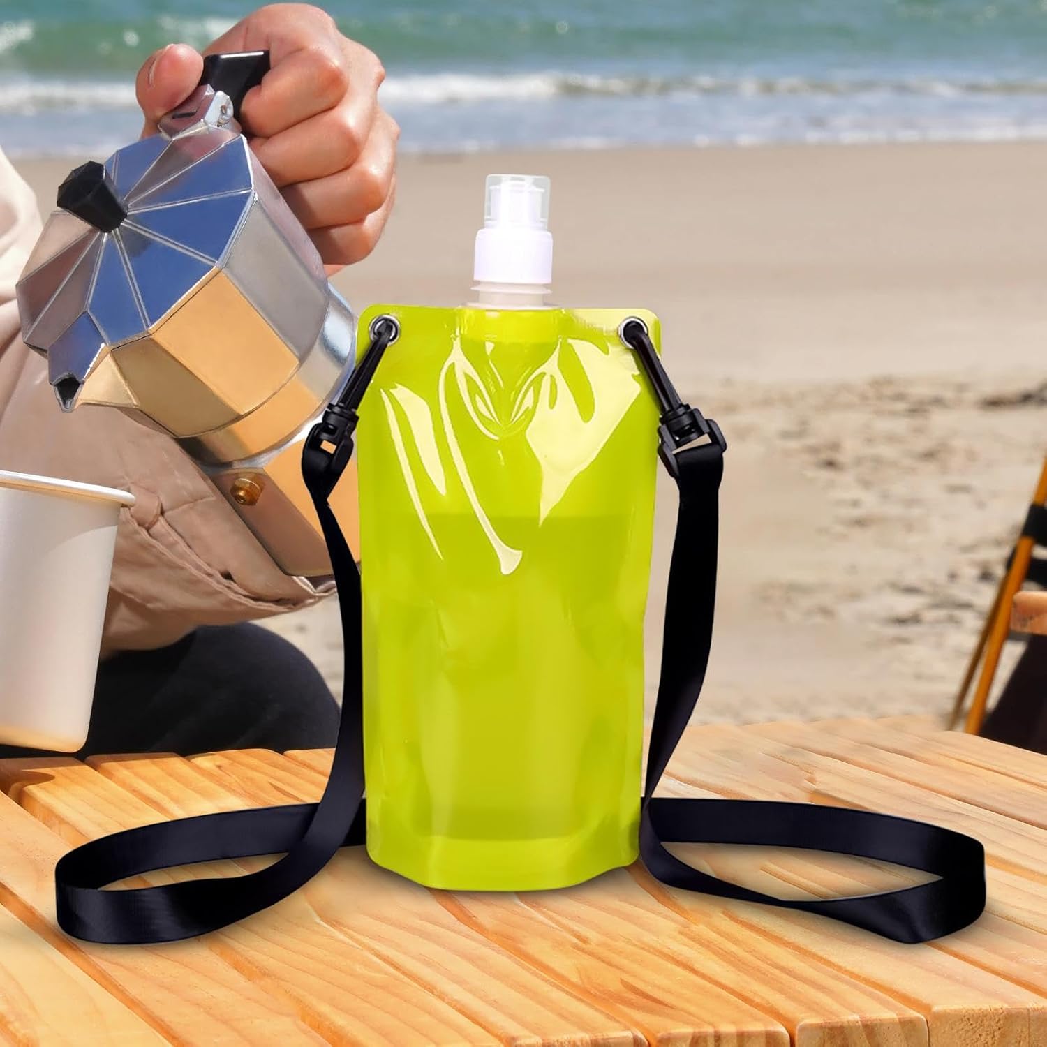 Water Pouch,650ml Leak-Proof Foldable Containers with Strap,Flexible Water Bottle - for Vacation Camping Swimming Gym Ship Trip Drinking Snorkeling Ski