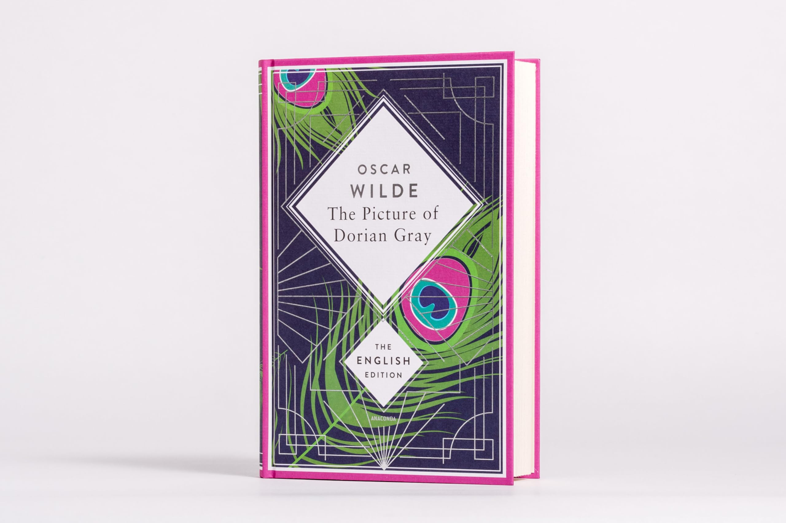 Wilde - The Picture of Dorian Gray. English Edition: A special edition hardcover embossed with silver foil: 7