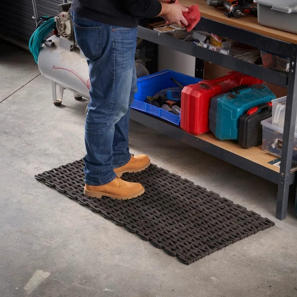 Consolidated Plastics USA Made Heavy Duty Rubber Tire Link Mat, Commercial Grade Outdoor Entryway & Anti-Fatigue Floor Mat, Recycled Rubber on Steel Wire (3' x 6')
