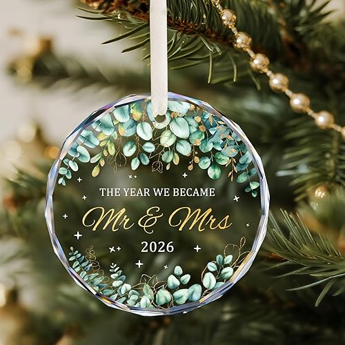 Miniatura 2 de First Christmas Married Ornament 2026, Wedding Gift for Couple, Mr and Mrs Marriage Gifts for Newlyweds, Bridal Shower Gifts, Just Married Glass