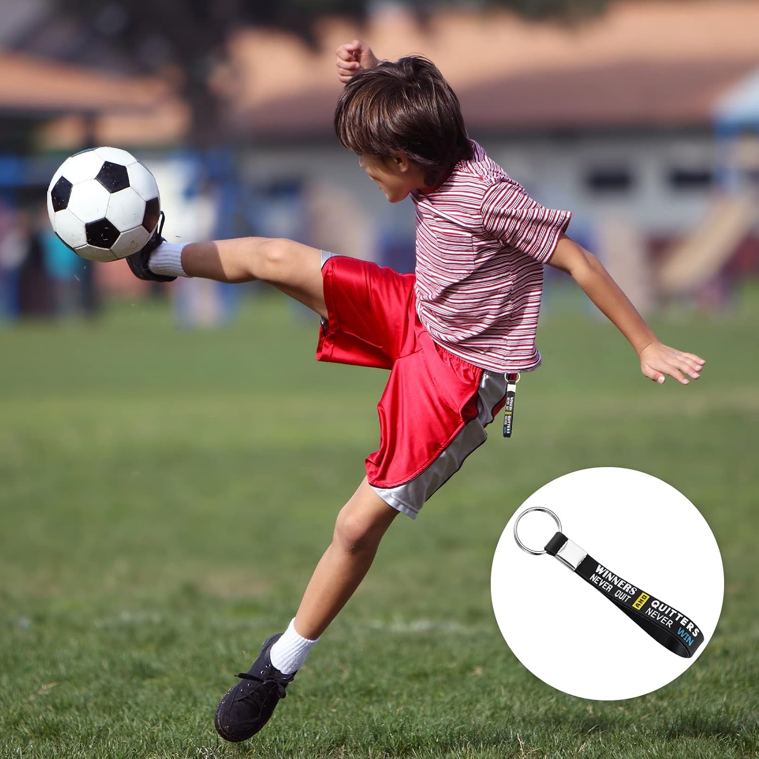 MTLEE 36 Pcs Soccer Keychains Bulk with Motivational Quotes Football Keychains for Team Sports Fan School Carnival Reward Soccer Party Favors Birthday Party Gifts Bags Stuffers
