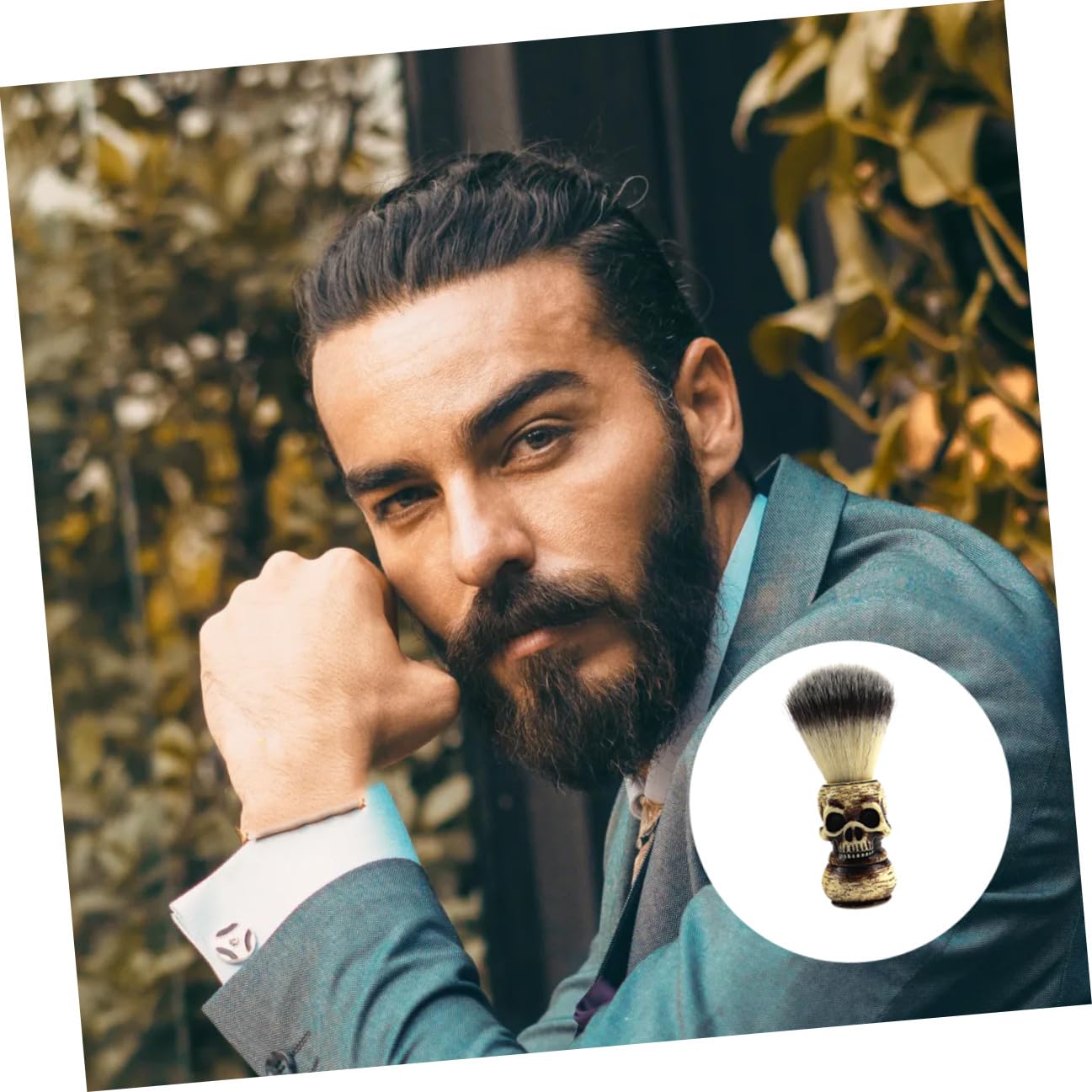 Skull Handle Badger Hair Shaving Brush for Men, Facial Cleaning Tool with Nylon Bristles, Professional Beard Brush for Wet Shave and Barber Accessories