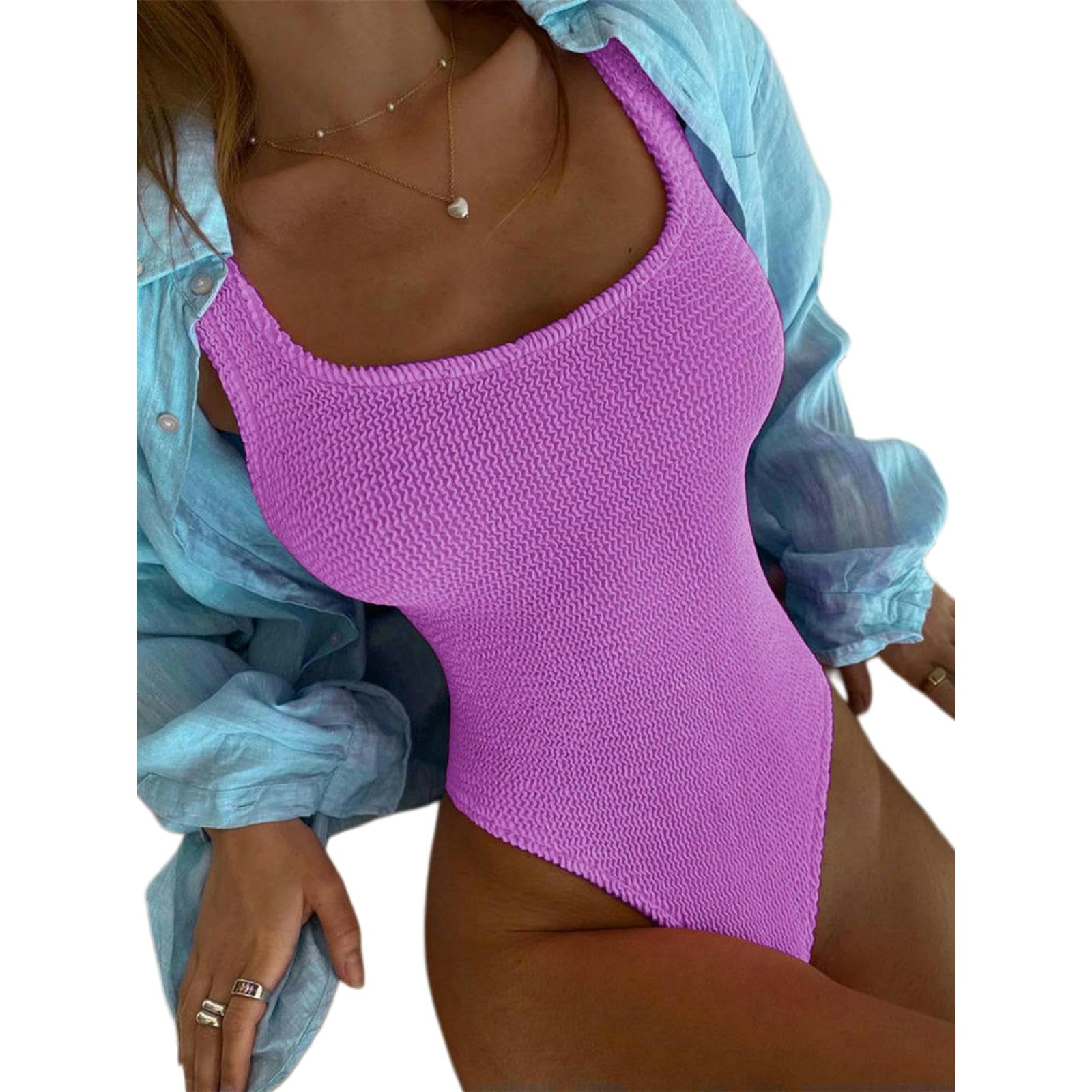 Maillot de bain violet texturé haut cou carré pour vos vacances