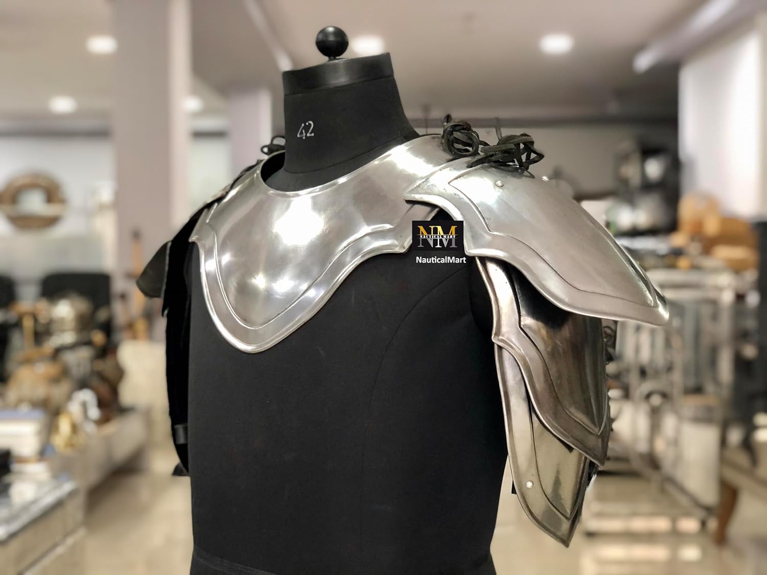 NauticalMart Steel Knight Pauldron Medieval Shoulder Armor LARP Pair Halloween Costume