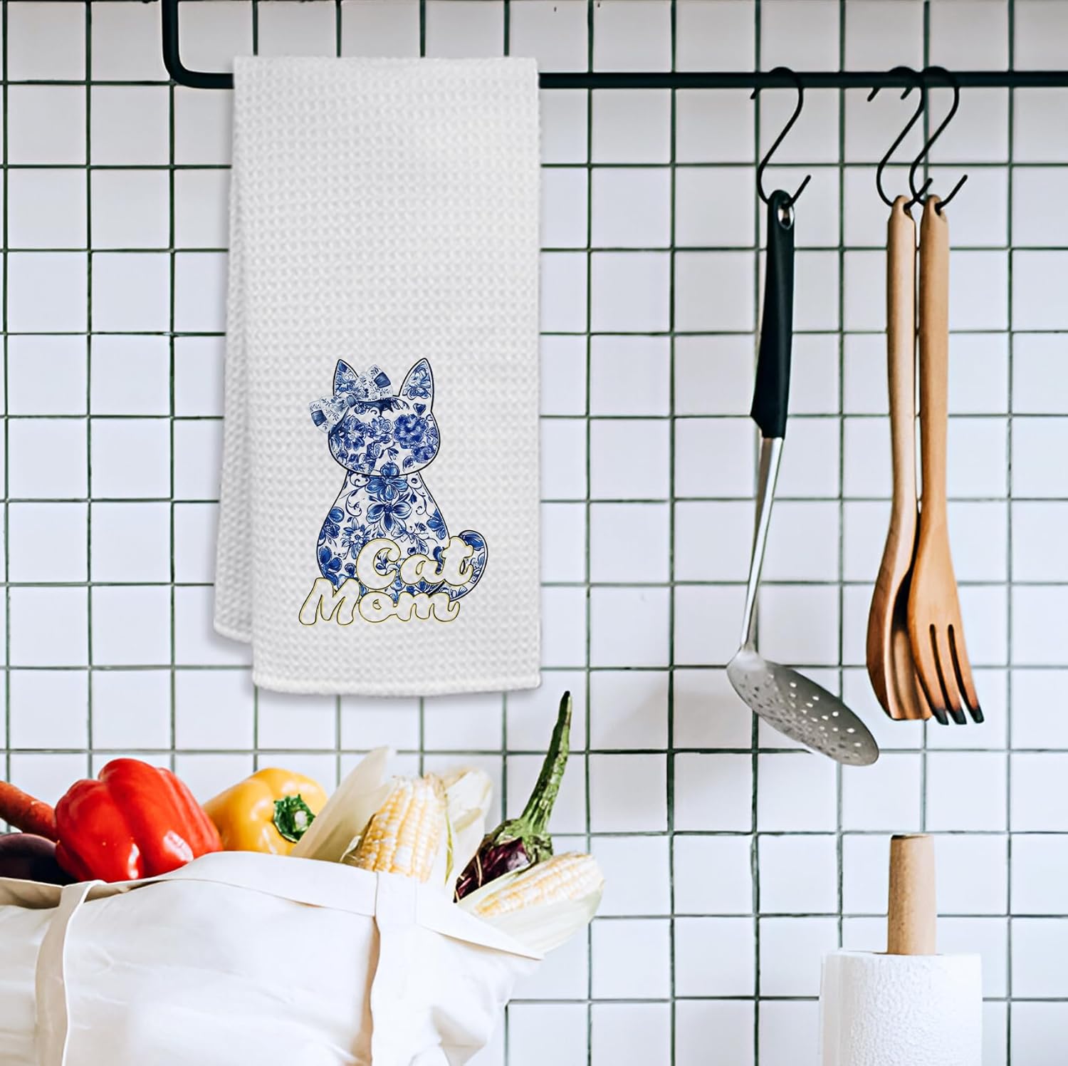 HIWX Cat Mom Kitchen Towels, Blue Chinoiserie Floral Kitty Decorative Kitchen Dish Towels, Cat Mom Lady Lovers Owners Gifts for Women Hand Towels for Bathroom Decor, 16x24 Inches - Image 6