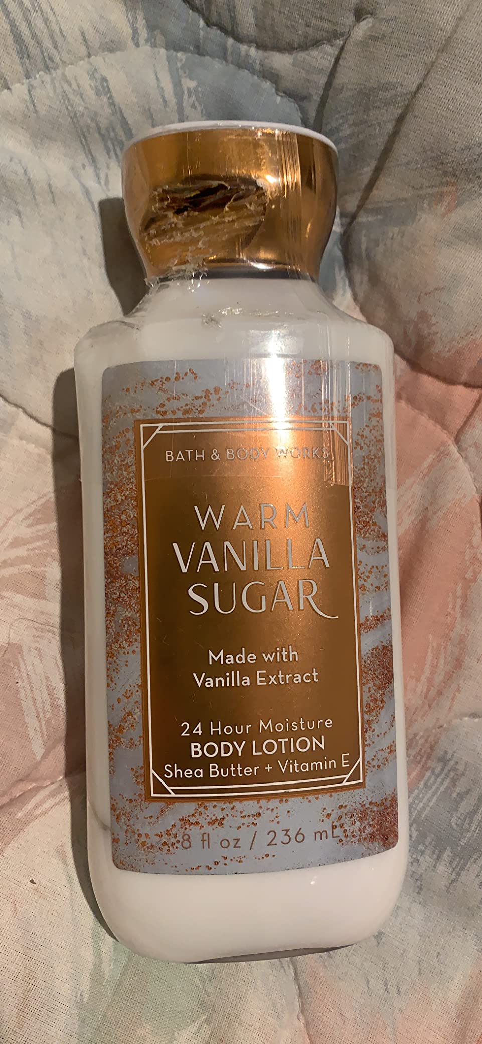Bath & Body Works Warm Vanilla Sugar Body Lotion, Lightweight Daily Moisturizer with Shea Butter & Coconut Oil, Sparkling Sugar and Sweet Vanilla Scent, 8 fl oz - 1 Pack