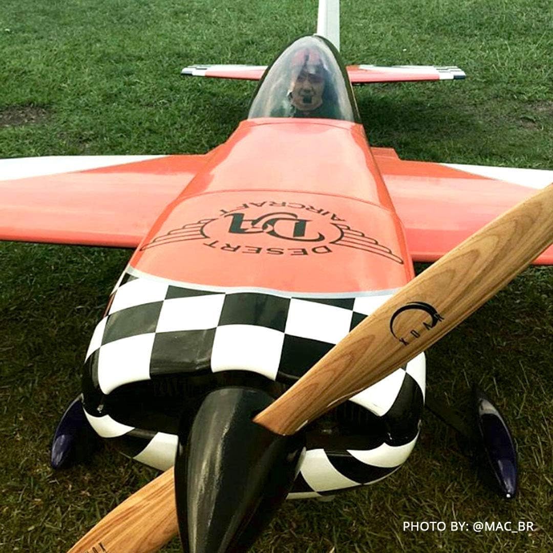 XOAR PJD 22 Inch 2 Blade Laminated RC Airplane Propeller Prop for Gas RC Planes (22x7)