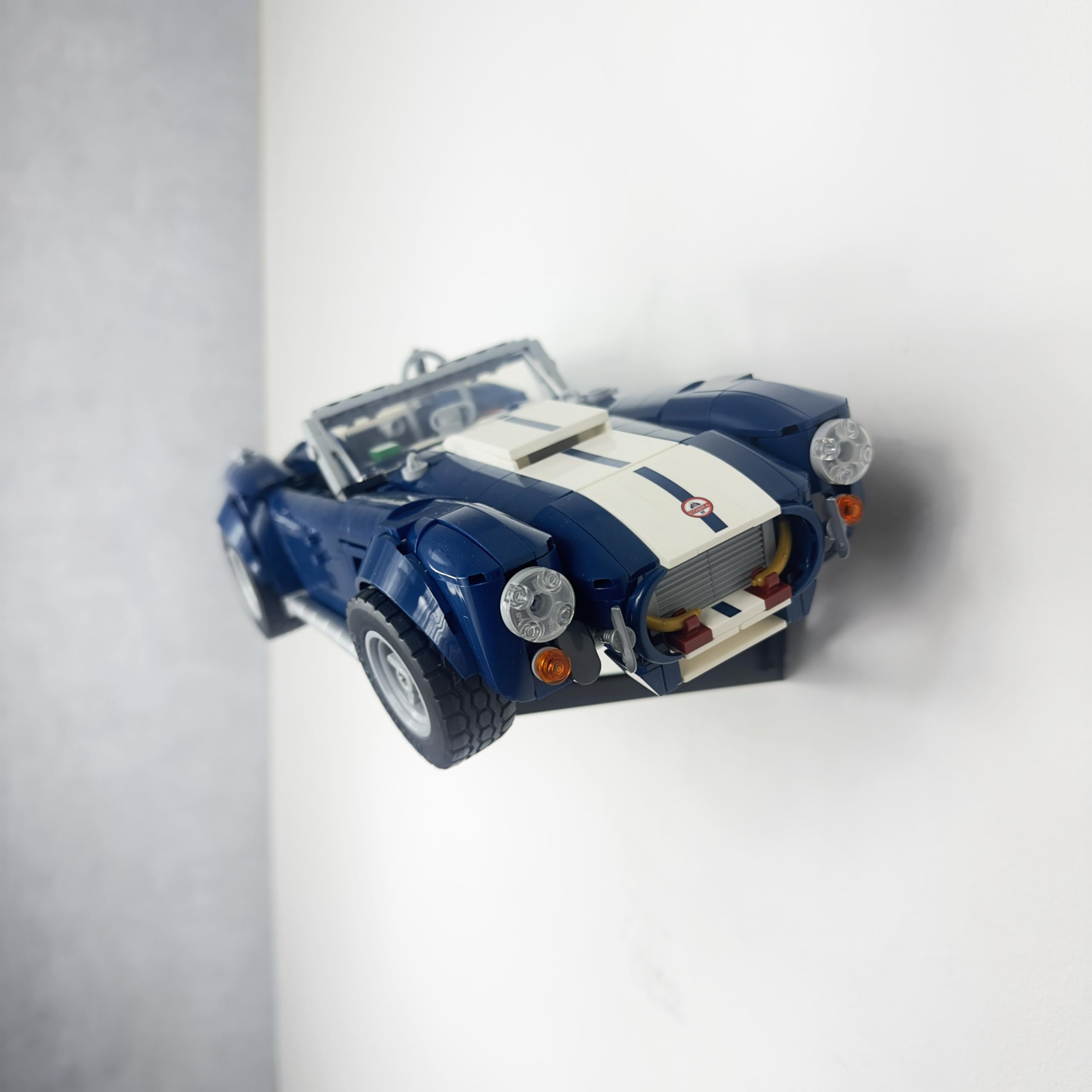 Brick Nest Wall Mount for Lego Shelby Cobra 427 Sports Car Display Stand