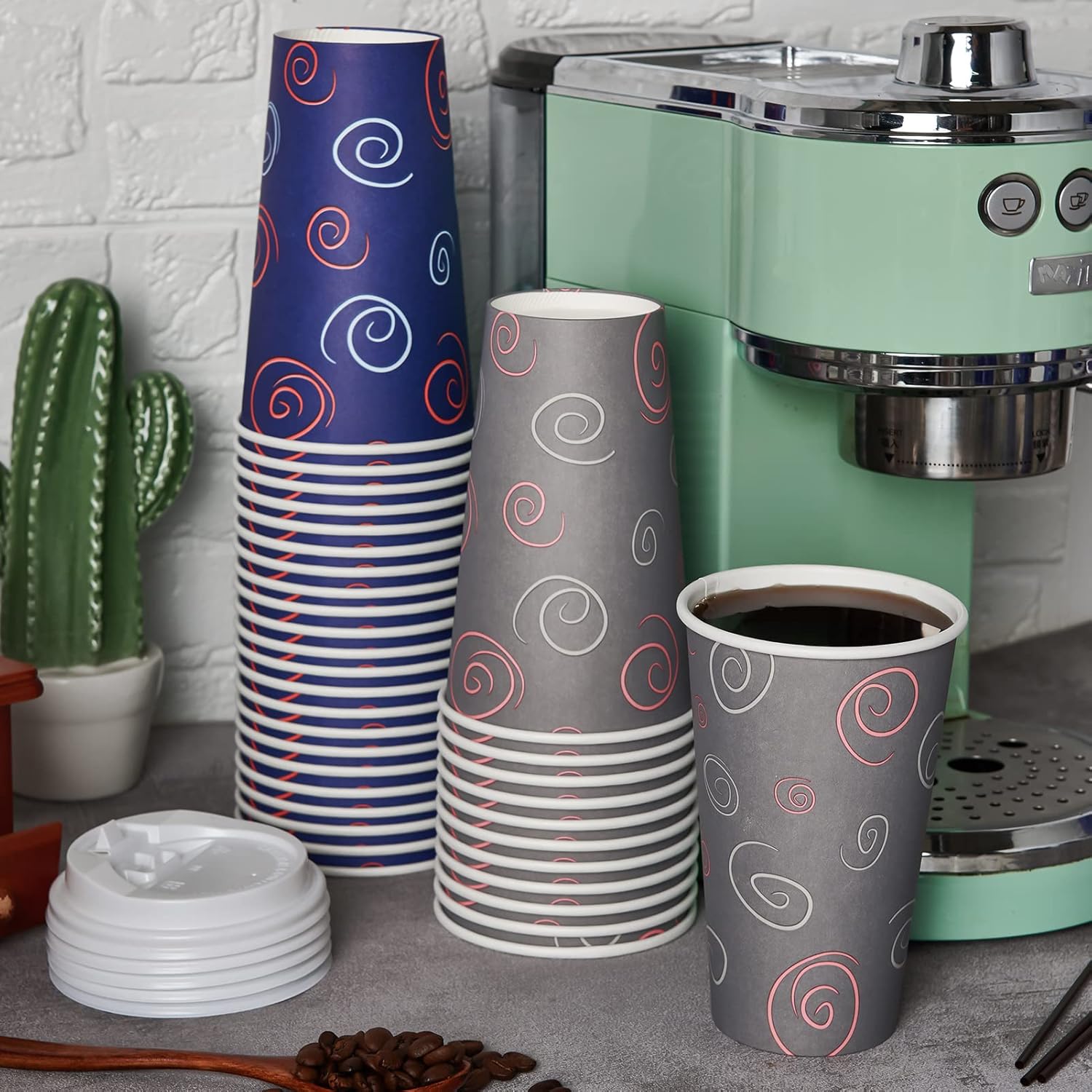 100 Pack 20 oz Paper Cups, Disposable Coffee Cups with Lids and Straws for Drinking Water, Tea Used for Home, Shops and Cafes - Image 5