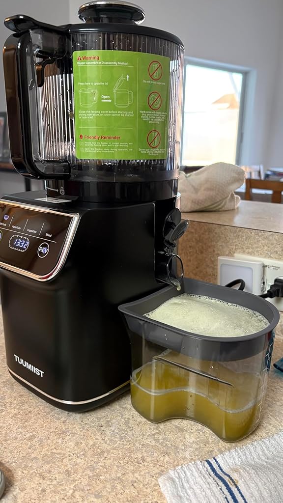Juicer Machines, TUUMIIST Cold Press Juicer with 5.3