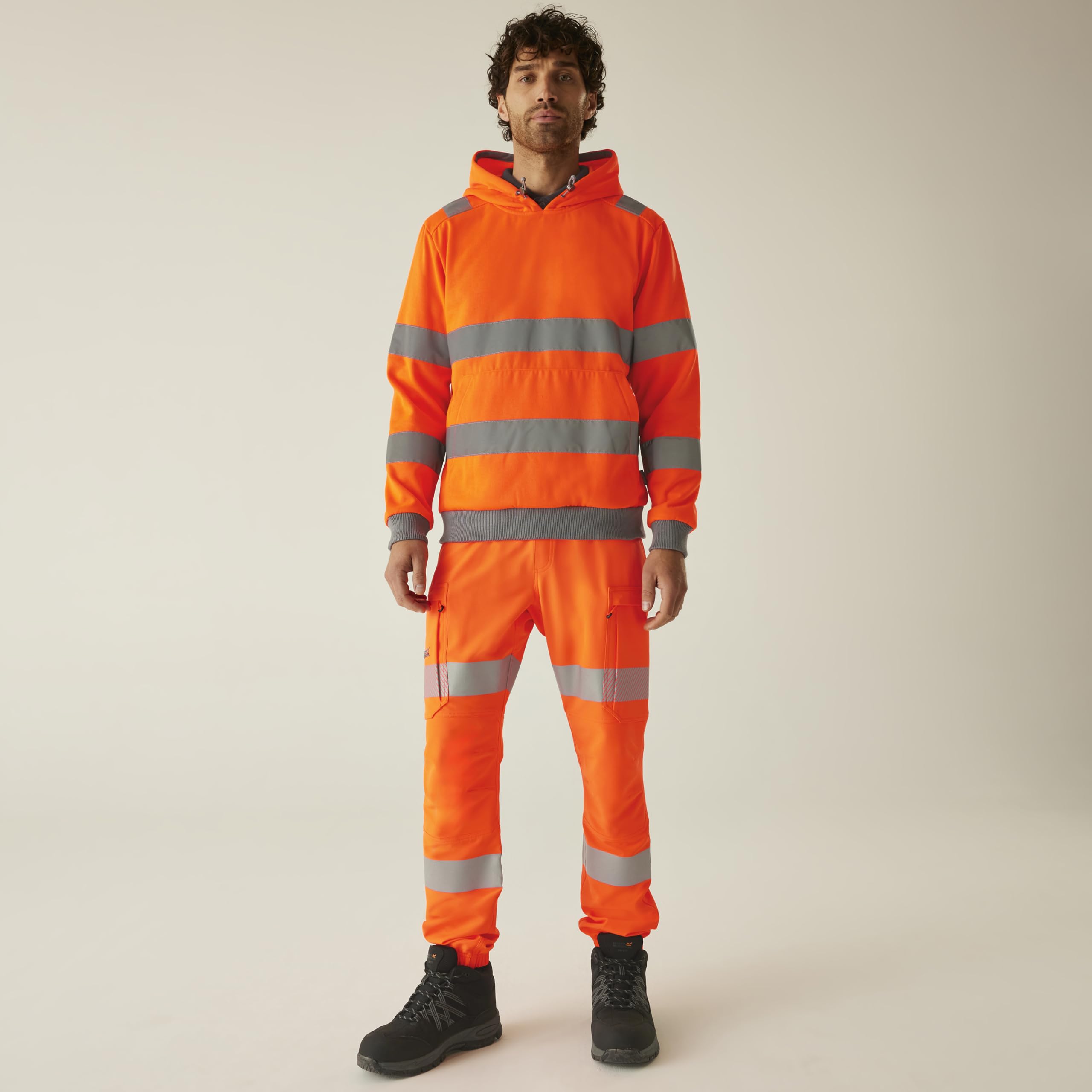 Regatta Professional Hi-Vis PRO Contract Hoodie Regatta Professional Uomo Alta visibilità PRO Contract Hoodie Uomo (Pacco da 1)