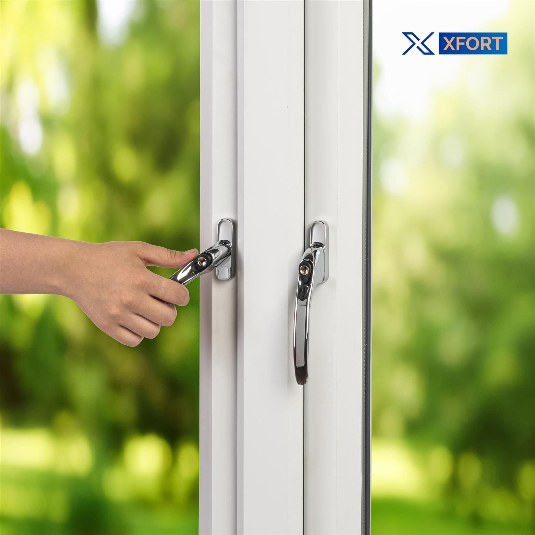 XFORT Key Locking Inline Window Handle Installation Kit in Polished Chrome, UPVC Window Handle Replacement, Lockable Window Lever - Image 2