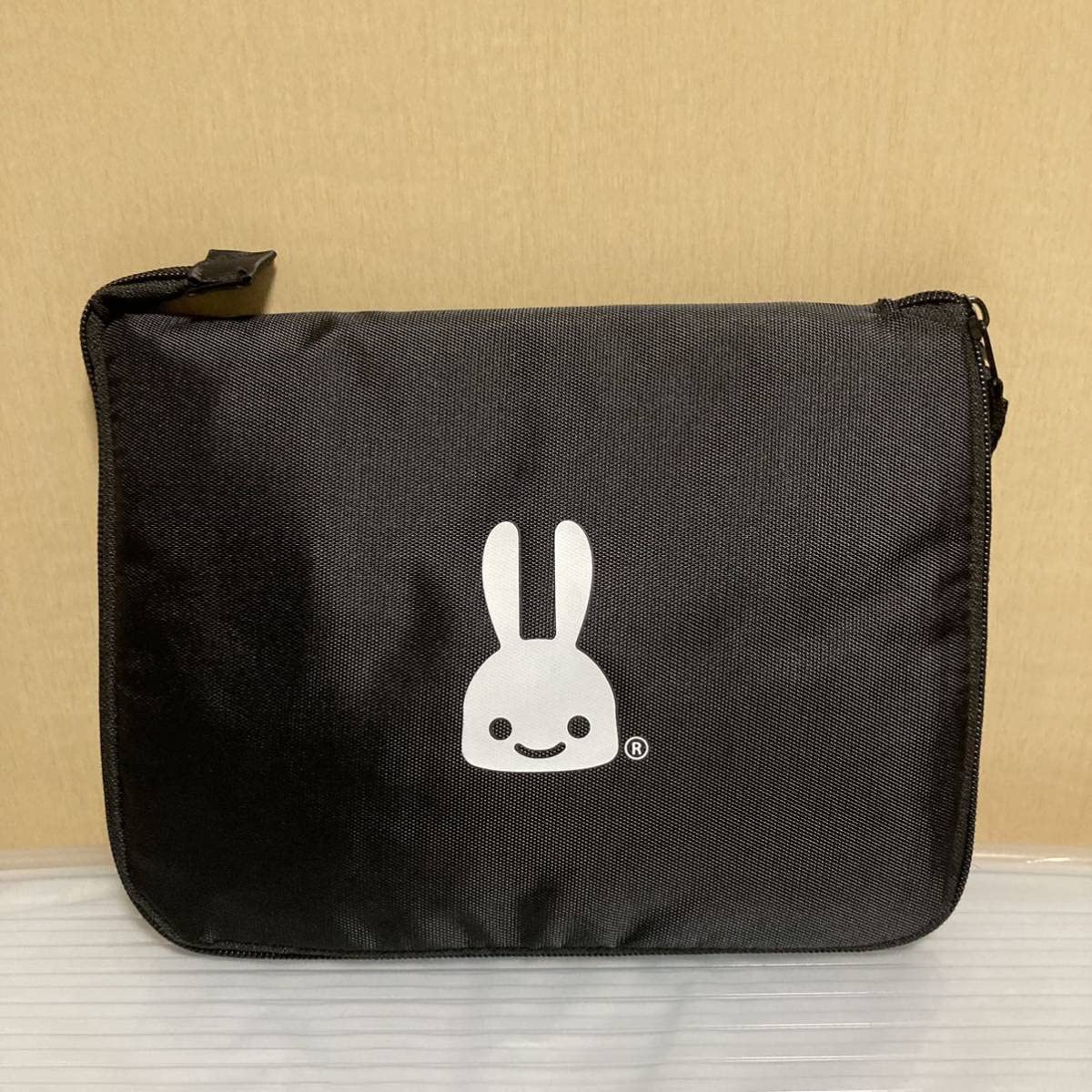 Amazon.co.jp: 宝島社 ブランドムック本 付録 CUNE ショッピングバッグ 