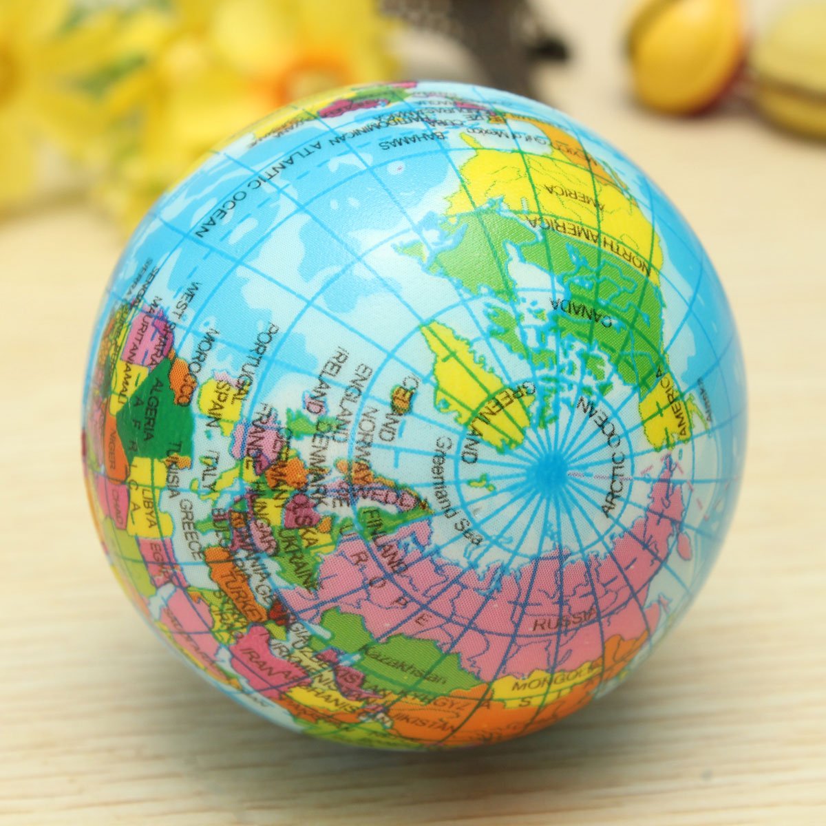 Balle Anti-stress Carte Du Monde - Globe Terrestre En Mousse 7.6cm - Décoration Et Jouet