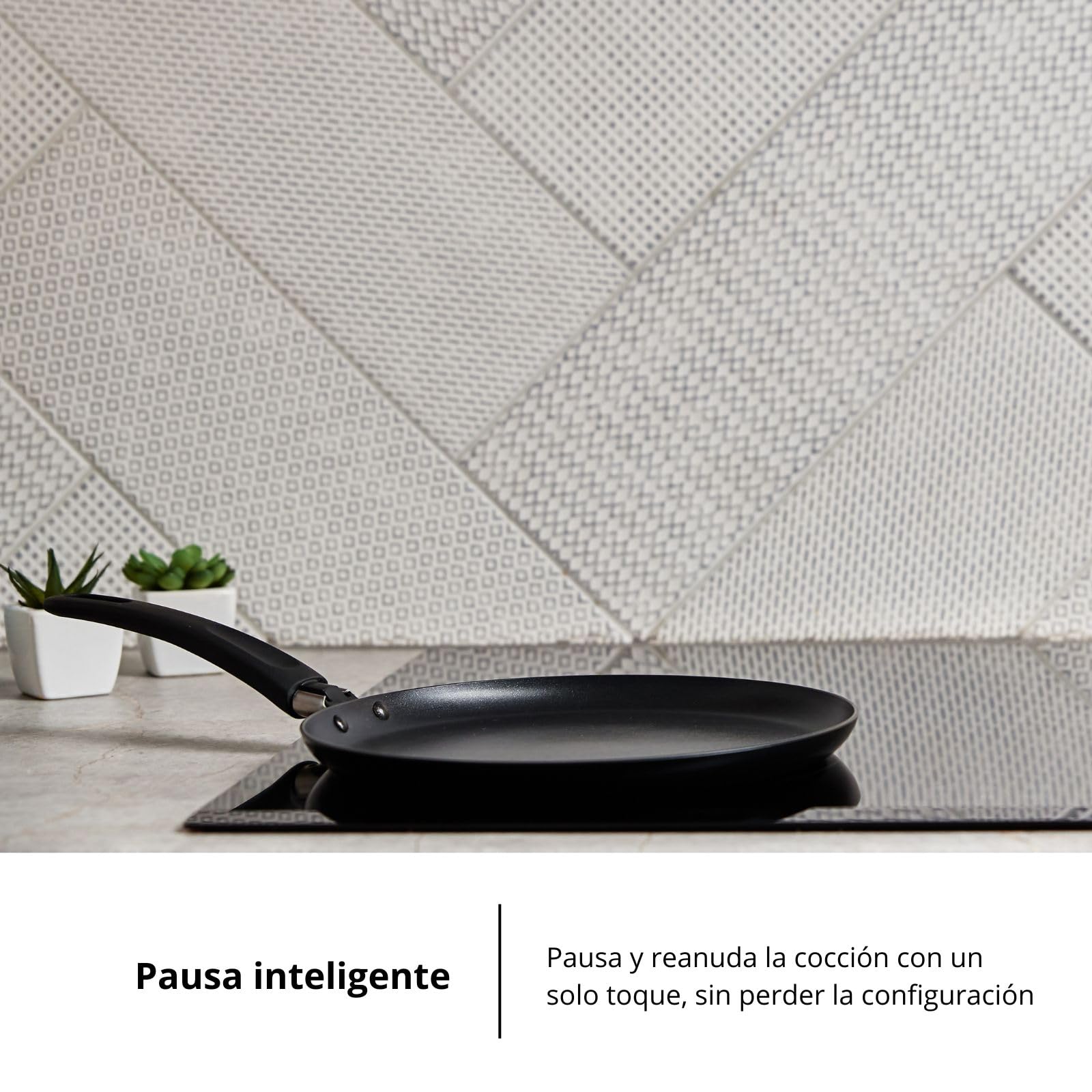Corberó - Placa Inducción | 3 Zonas | CCIM3FBS324 | Potencia 7400W | Touch Control | 3 Boosters | Zona Grande 32 Cm | Bordes Biselados | Temporizador| Bloqueo Seguridad Niños | Negro