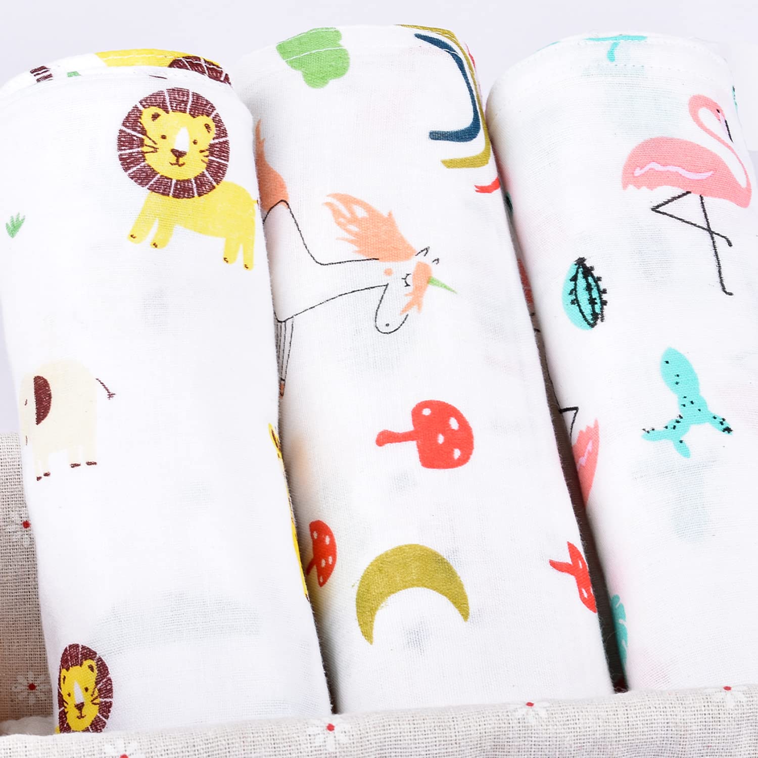 MOM'S HOME Organic Cotton Baby Muslin Swaddle - Pack of 3-100x100 cm (PinkGirafLionFlamingo)