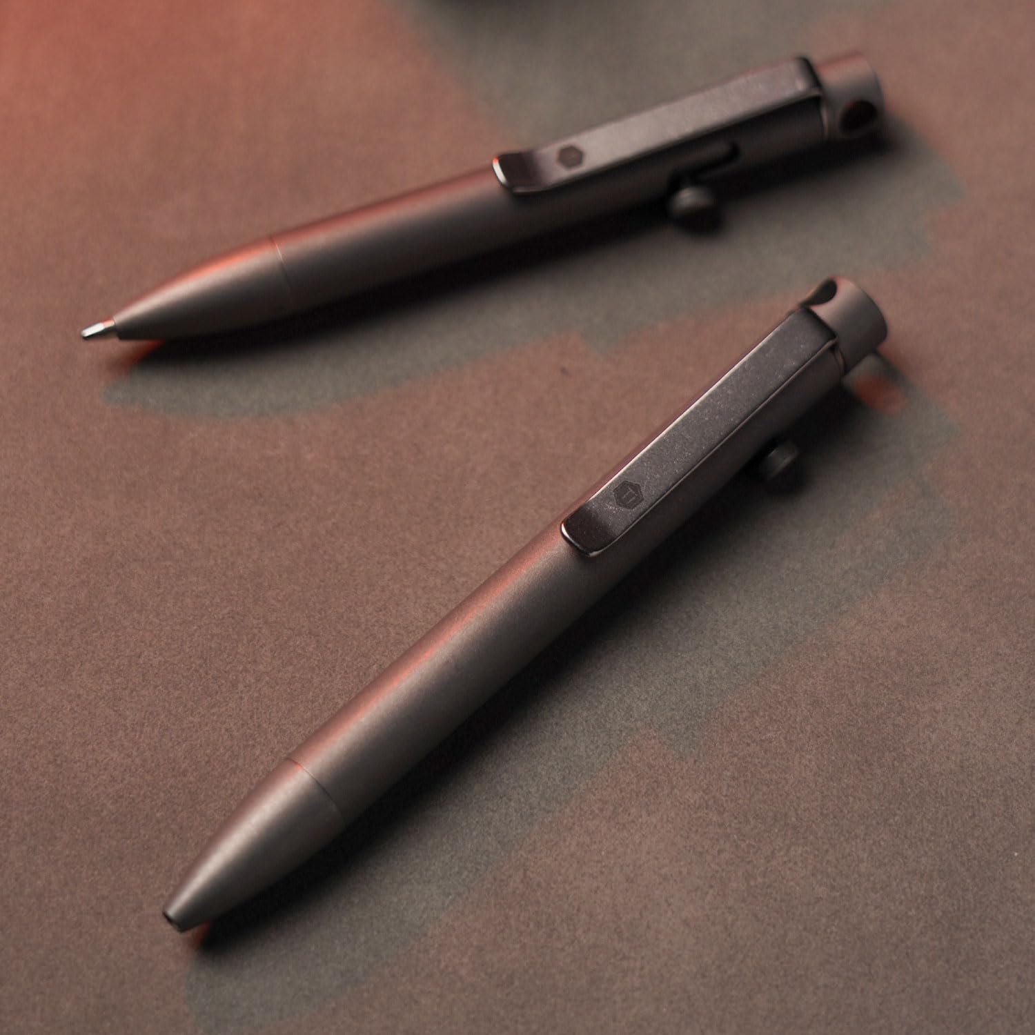 KeyUnity KP04SW Penna a sfera in lega di titanio con clip, penna tascabile EDC in metallo retrattile per il trasporto quotidiano