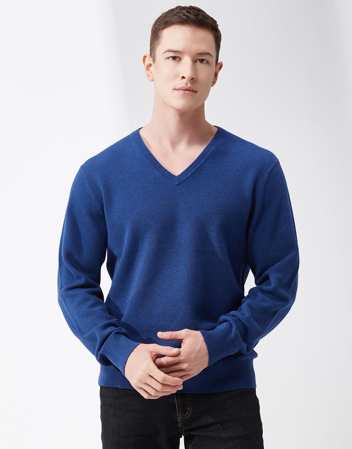 Men's V-Neck Long Sleeve Sweater Slim Fit Casual Pullover Sweater - Image 4