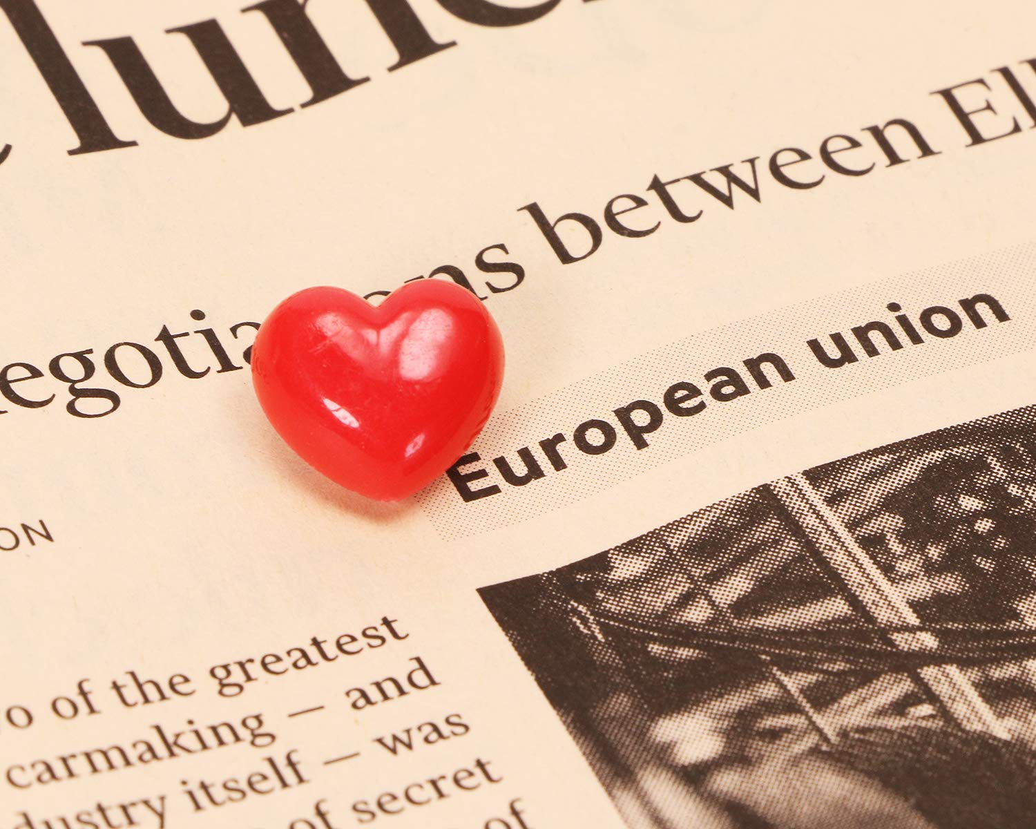 Amazon | ONLYKXY 100ピース プッシュピンタック、プラスチック レッド