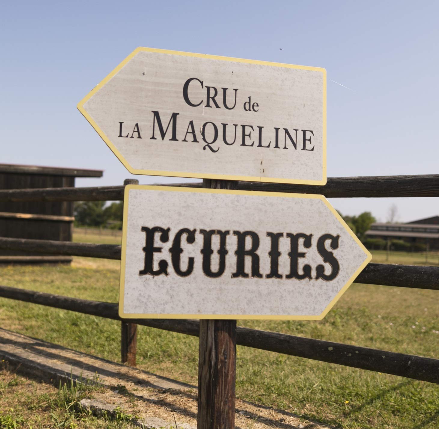 Coffret Cadeau - Vin Rouge - Prix Plaisir Vin de Bordeaux – Cru la Maqueline – Château Hourtou – Château Malbec - 3x75cl