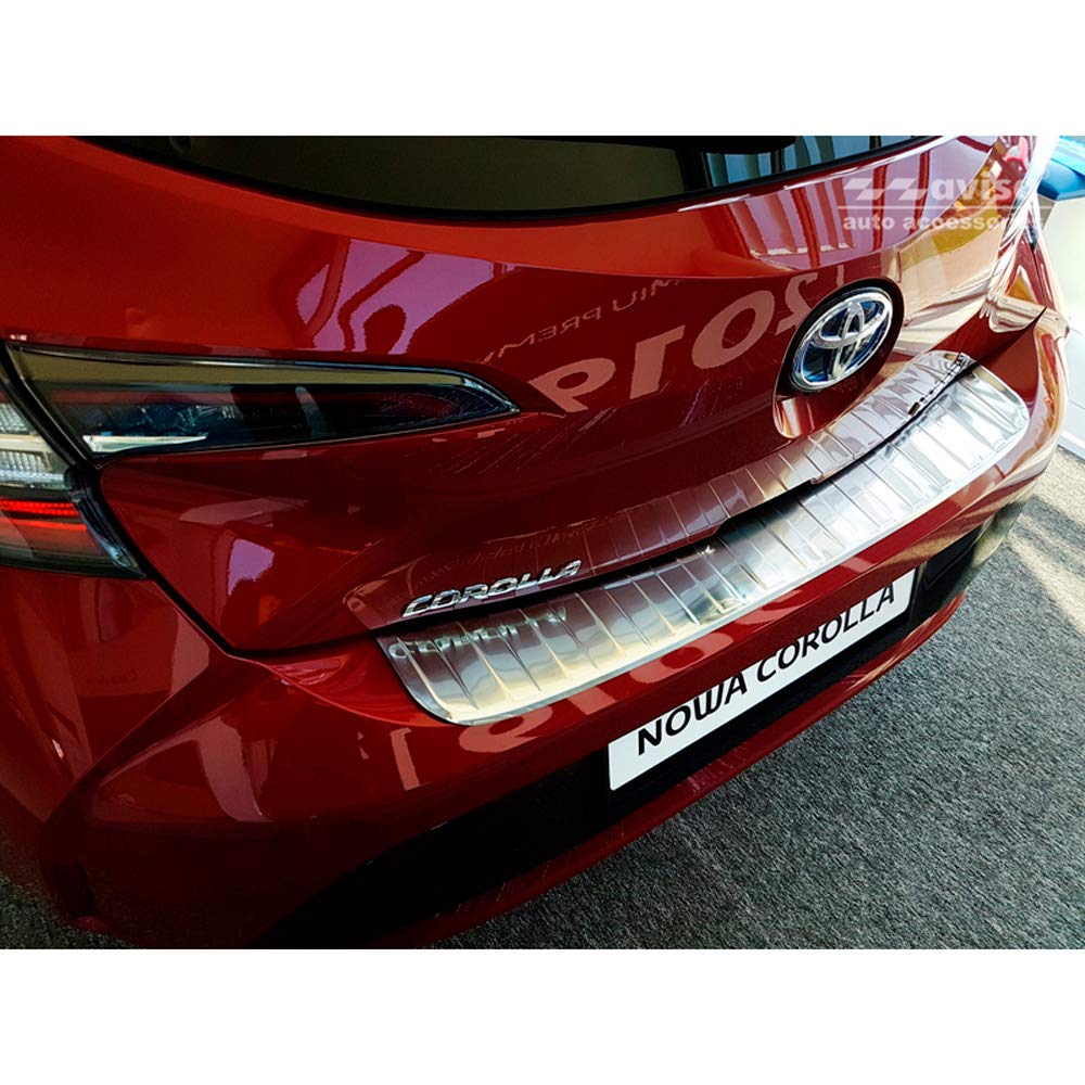 Image secondaire de Avisa Protection de seuil arrière inox compatible avec Toyota Corolla XII HB 2019- (incl. GR-Sport) 'Ribs'