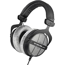 beyerdynamic DT 990 Pro einseitiger kabelgebundener Over-Ear-Studio-Kopfh rer f r Mixing Mastering und Editing in 250 Ohm Farbe grau 3m Spiralkabel mit 35 mm Stecker und 1/4 Adapter silbergraue Velourspads handgefertigt in Deutschland