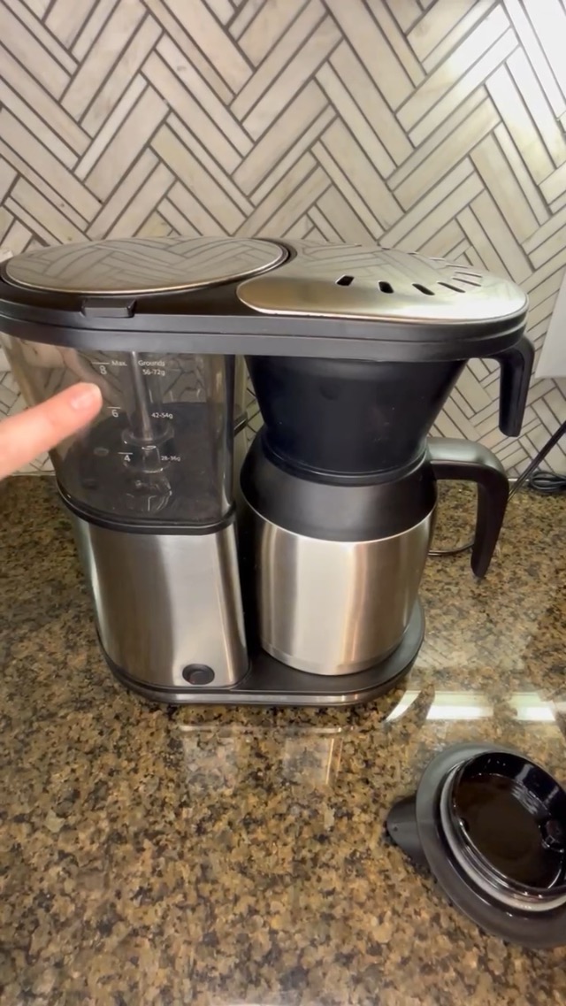 Watch Honest Review of Bonavita 8 Cup Coffee Maker, One-Touch on Amazon Live