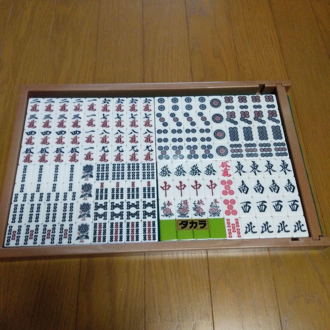全自動雀卓牌　5つセット　DOME用のみ新品　他四つは中古 タカラ　麻雀 全自動雀卓牌 5つセット DOME用のみ新品 他四つは中古 タカラ