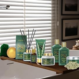 Christmas Gift Basket for Women and Men- 15-Piece Premium Eucalyptus Bath Gift Set - Spa Kit with Shower Gel Ideal for Birthday, Mothers Day, Fathers Day, Perfect for Holidays & Self Care