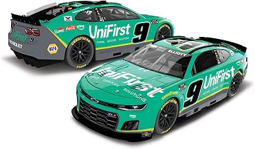 Lionel Racing Chase Elliott 2025 UniFirst No. 9 ARC 1:24 Scale HO Diecast Car