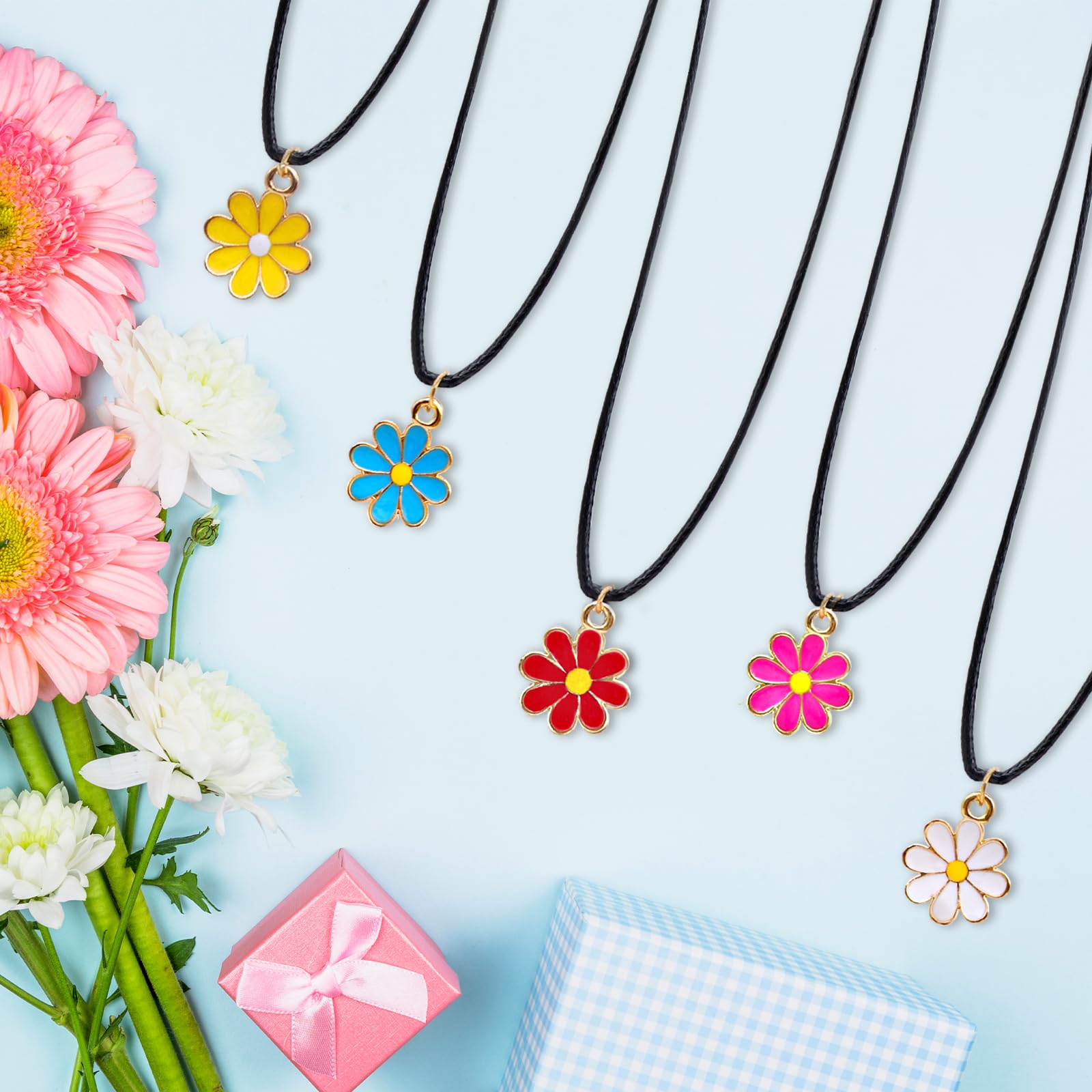FindFunFine 24 Pieces Daisy Flower Necklaces, Colourful Pendant Accessories for Summer Party Favours Gifts - Image 3