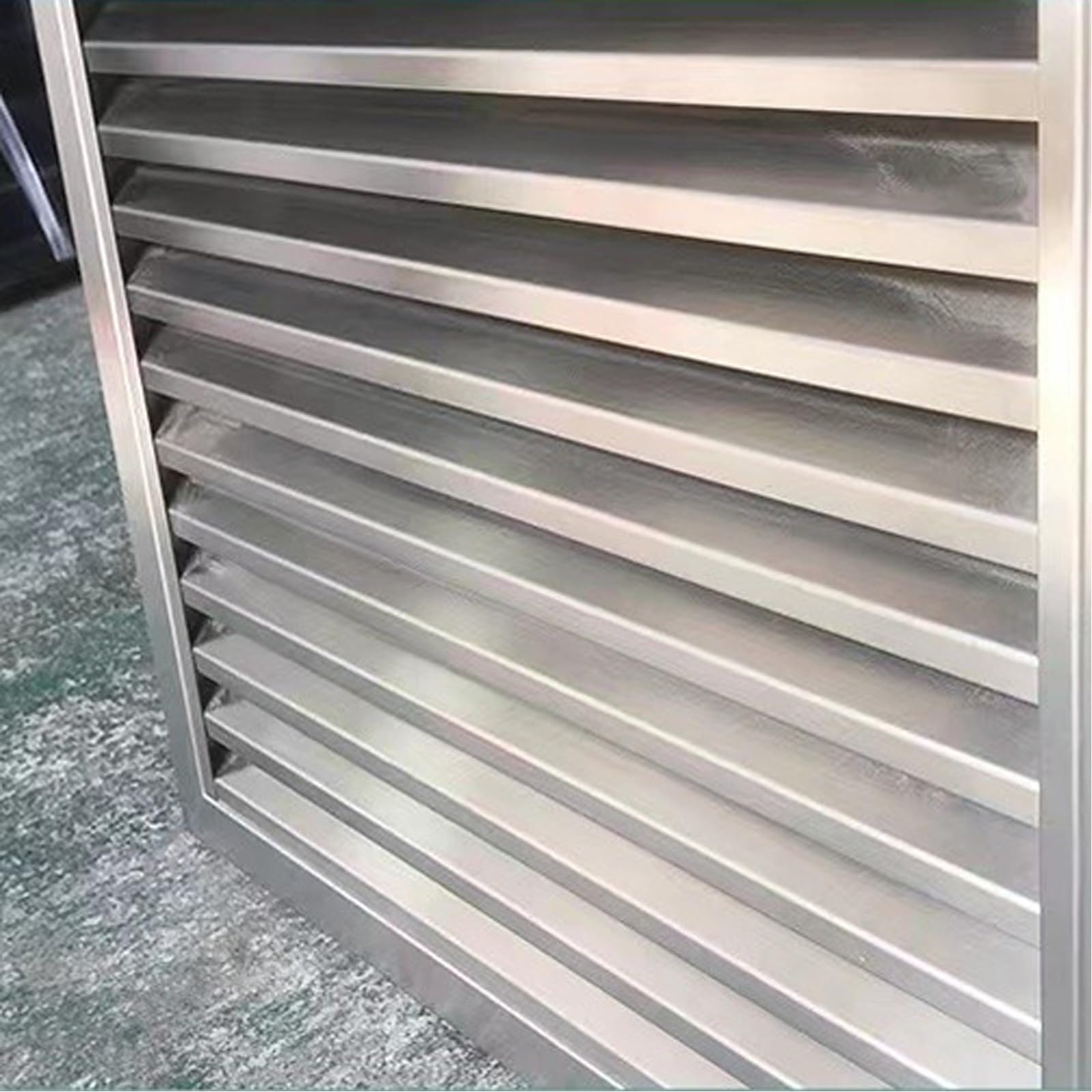 Regenfeste Fensterläden aus 304 Edelstahl, Lüftungsgitter für Luftzirkulation, Badezimmer-Abluft-Wandlüftungen, 350 mm – langlebiges und witterungsbeständiges Design