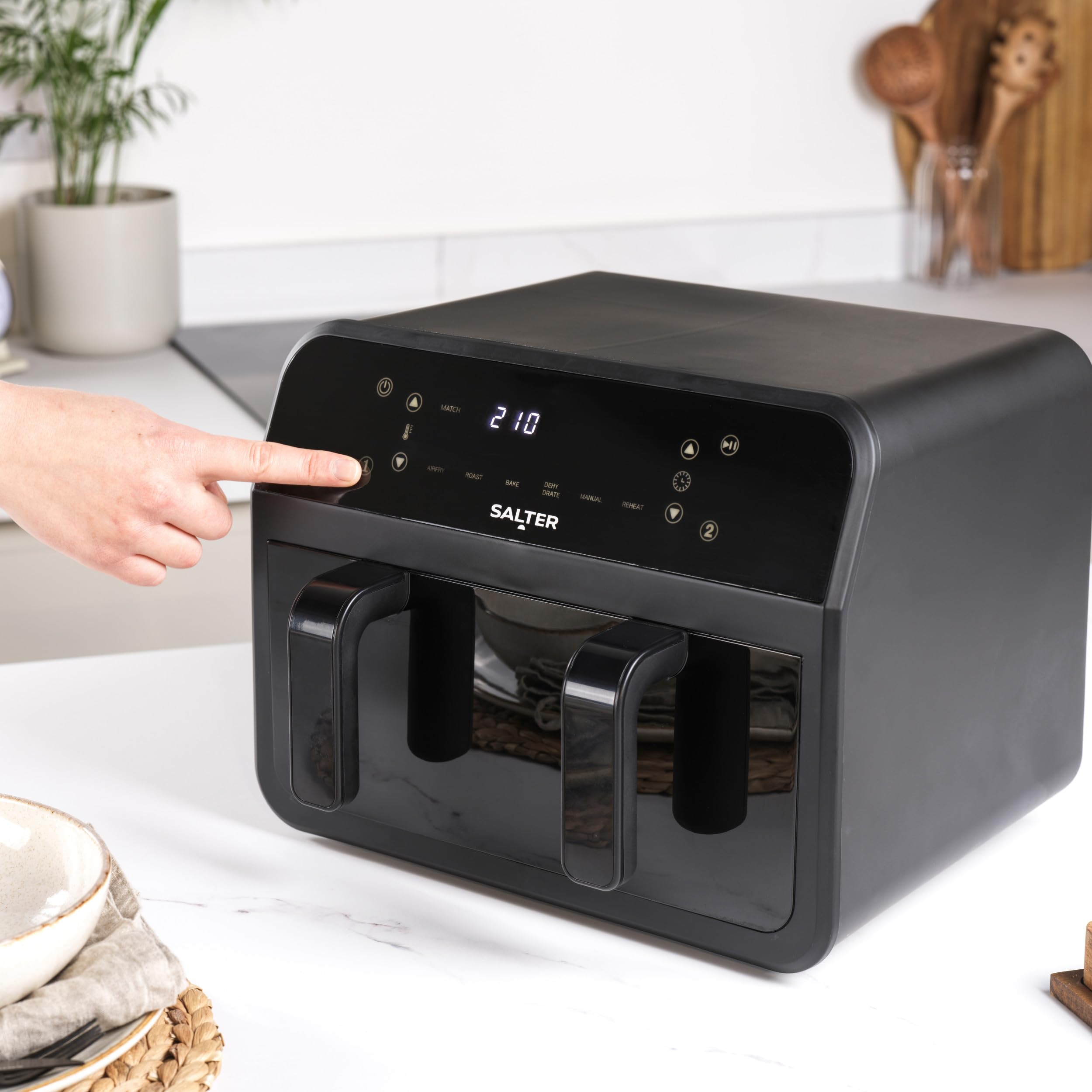 Salter Dual View Friteuse à air – Plaque de cuisson antiadhésive de 7 L avec séparateur amovible, grande capacité familiale, fenêtre de visualisation, numérique à LED, 6 fonctions, 2300 W