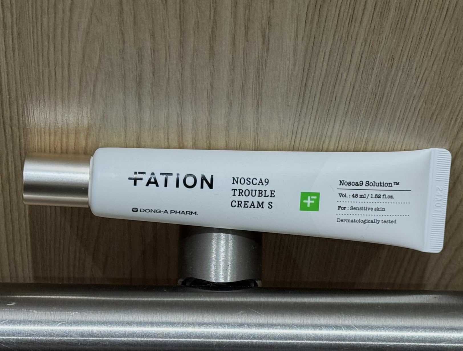 Fation NOSCA9 Soothing Cream S - Soothing Barrier Cream with 5-Layer Ceramide Complex & Live Fresh Cica, For Sensitive & Irritated Skin, Korean Skincare (1.52 Fl Oz)