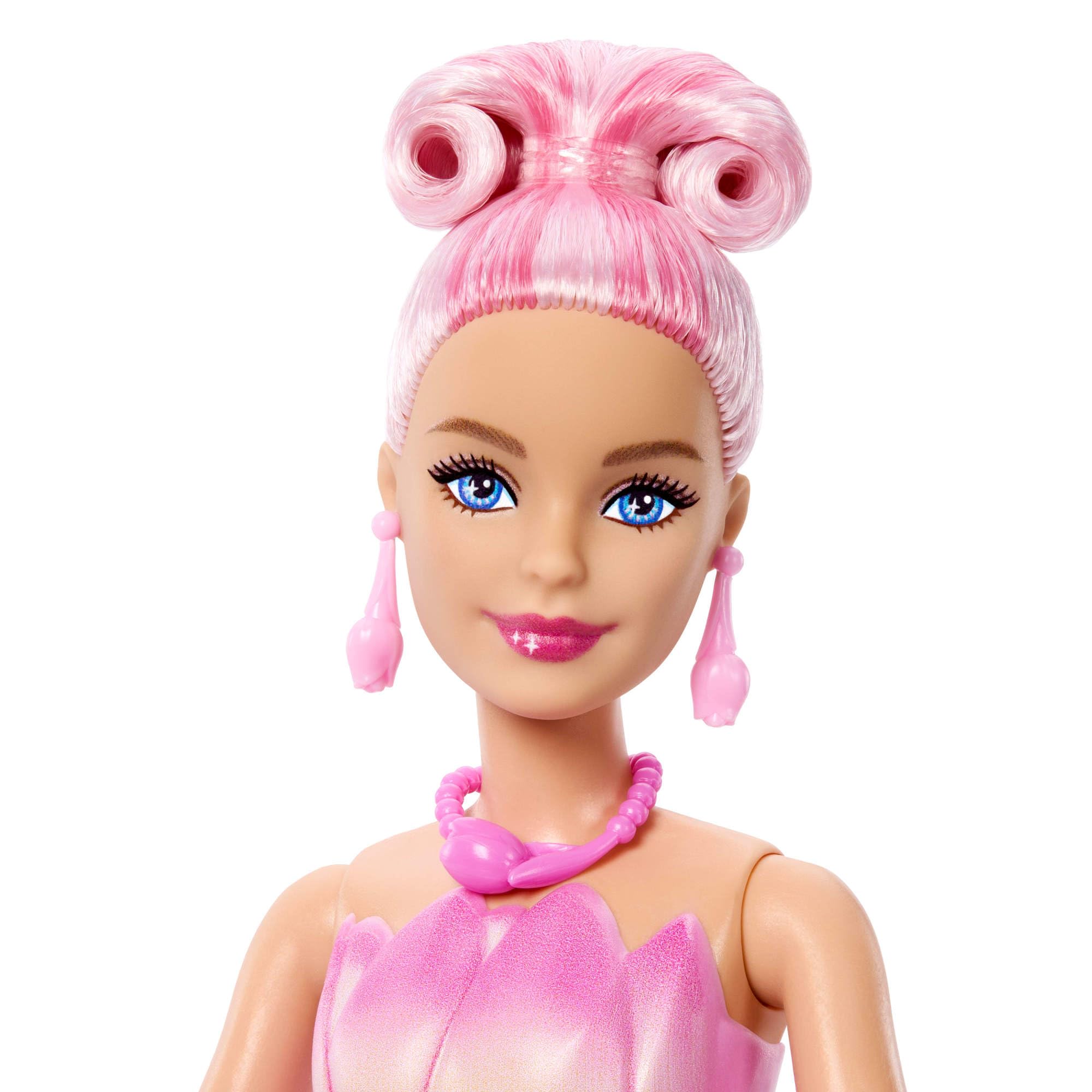 Barbie Petal Pop, bambola profumata con abito tulipano rosa e accessori, sorpresa bouquet con coniglietto e accessori come annaffiatoio, collana e orecchini, JMF57