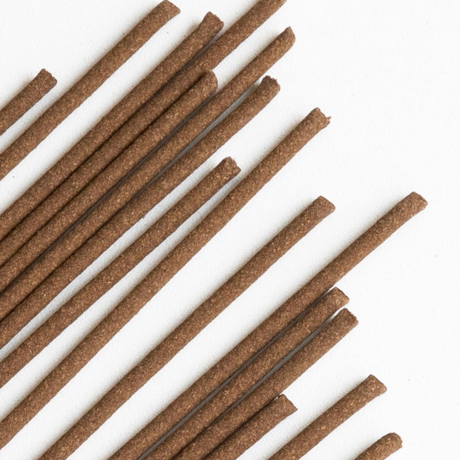 Asayu Japan Räucherstäbchen Set „Harmonie“ – Zimt & Wacholder (40g, Ca. 80 Stück) Für Meditation, Yoga & Entspannung