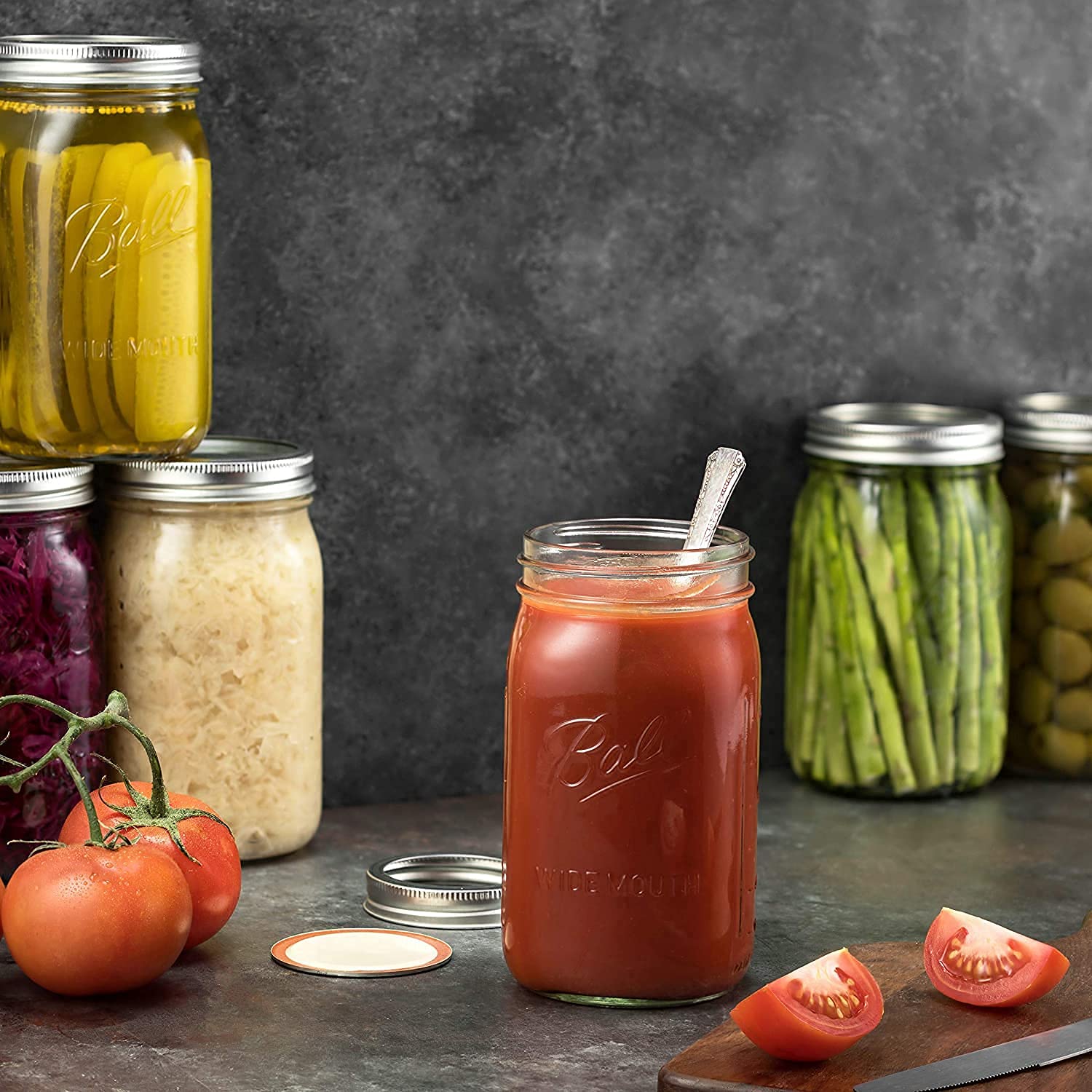 Ball Wide Mouth Mason Jars 32 oz [4 Pack] With mason jar lids and Bands