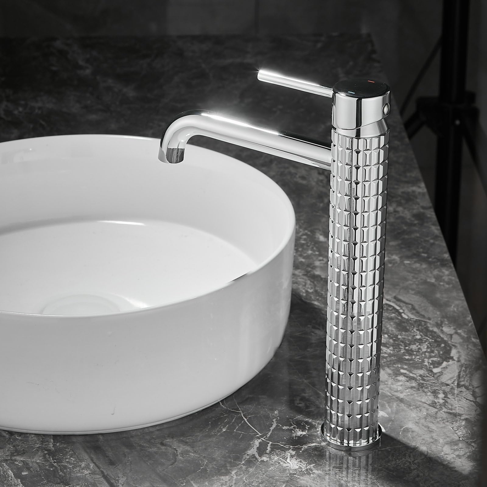 Silver Single-Handle, Single-Hole tapBrass MaterialBathroom Sink tap with Water Supply Hoses. - Image 2
