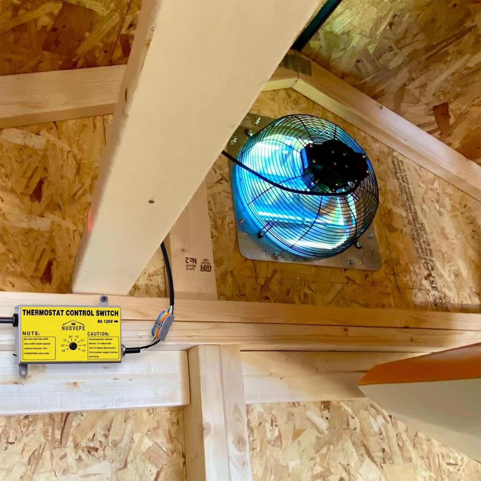 Termostato di controllo della ventola da soffitta con presa e connettore a filo, termostato plug-in regolabile con protezione da sovraccarico, controller compatibile con doppia ventola per
