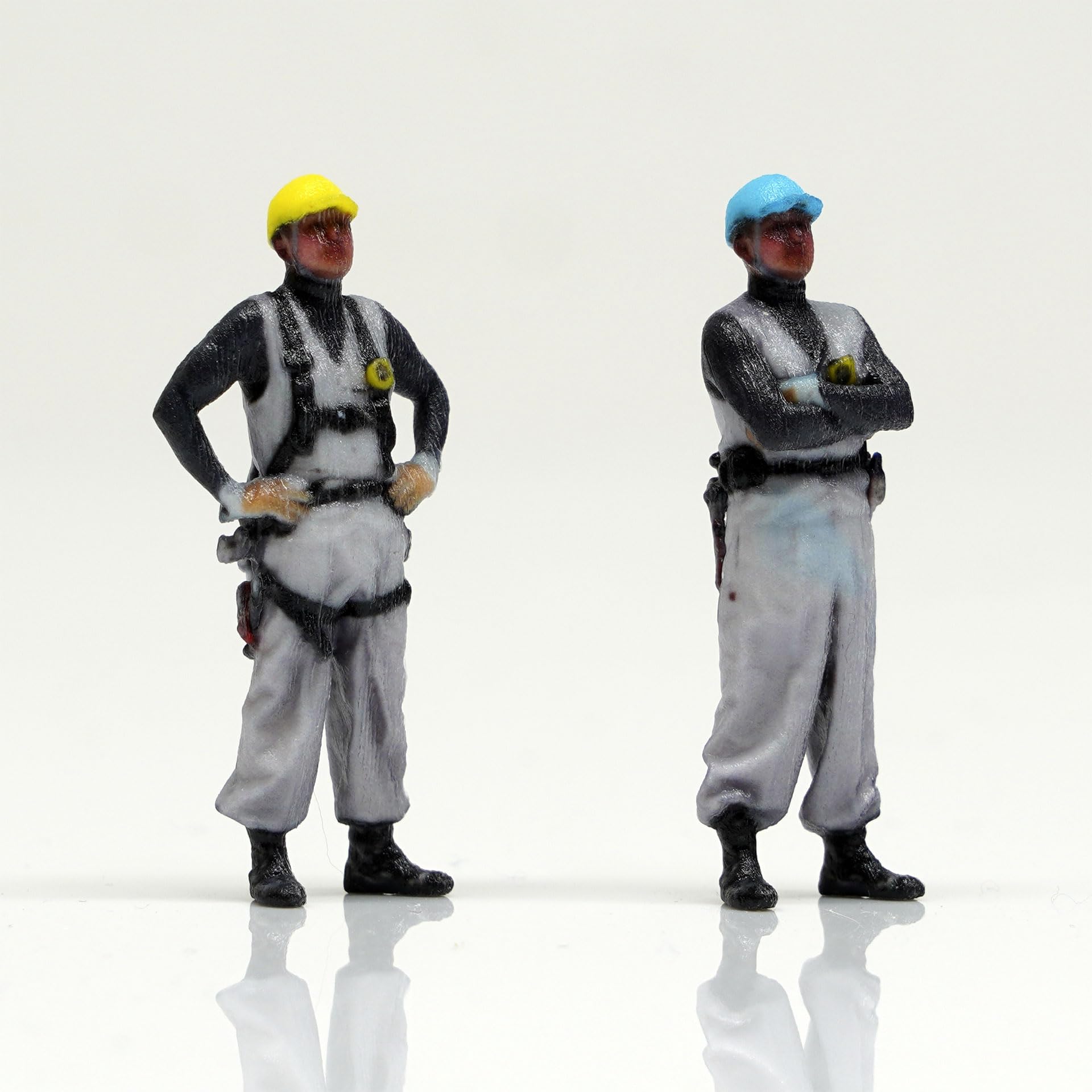Amazon | F050-00087 figreal 1/50 現場の職人さん 2体セットA 彩色済