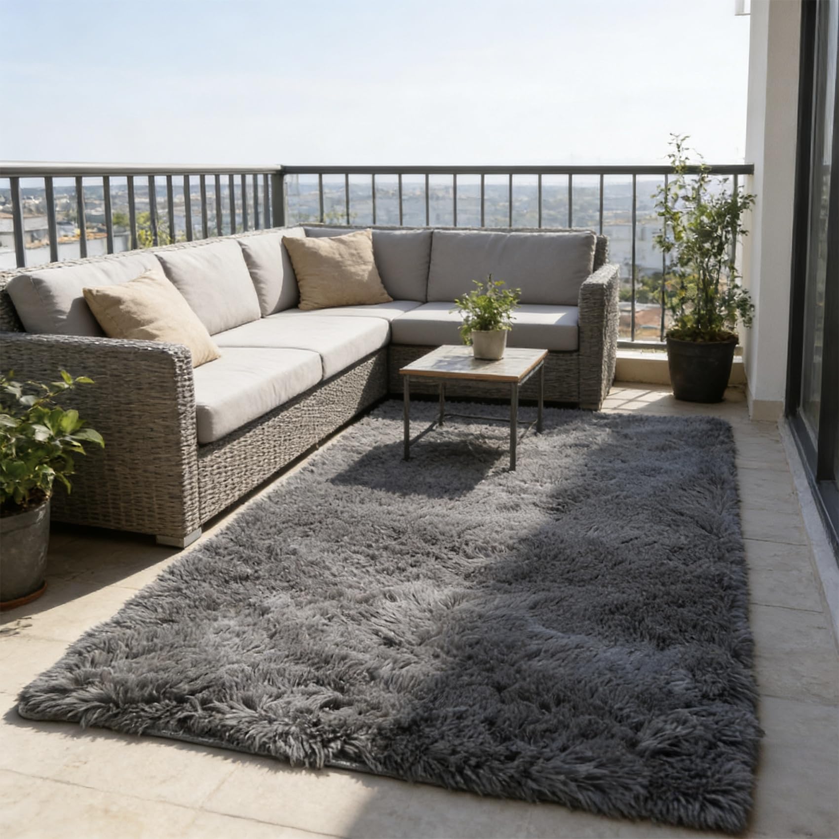 Tapis salon 152 x 230 cm gris à poils longs et style moderne