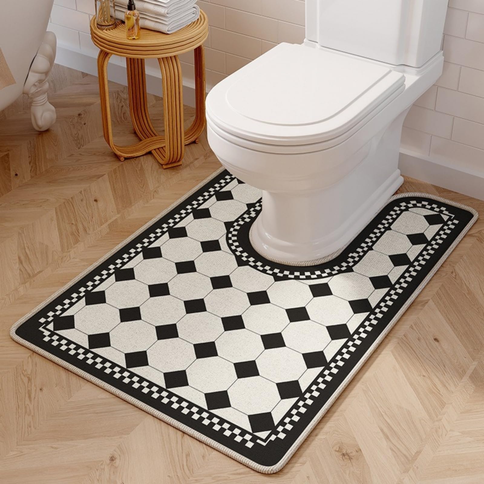 Treer Bath Mat Non Slip U Shape, Diatomite WC Toilet Pedestal Bath Mat Soft Absorbent Quick Dry for Bathroom Floor, Washable Easy to Clean for Toilets (Black plaid,45 * 55cm)