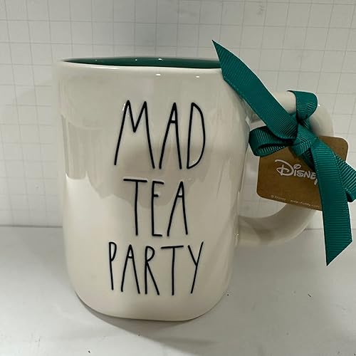 Rae Dunn MAD Tea Party - Taza de café (doble cara), interior verde, cerámica, inspirada en Alicia en el país de las maravillas