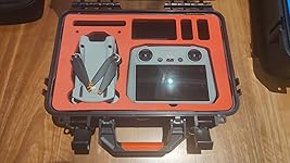 Review Image by Robert Robert